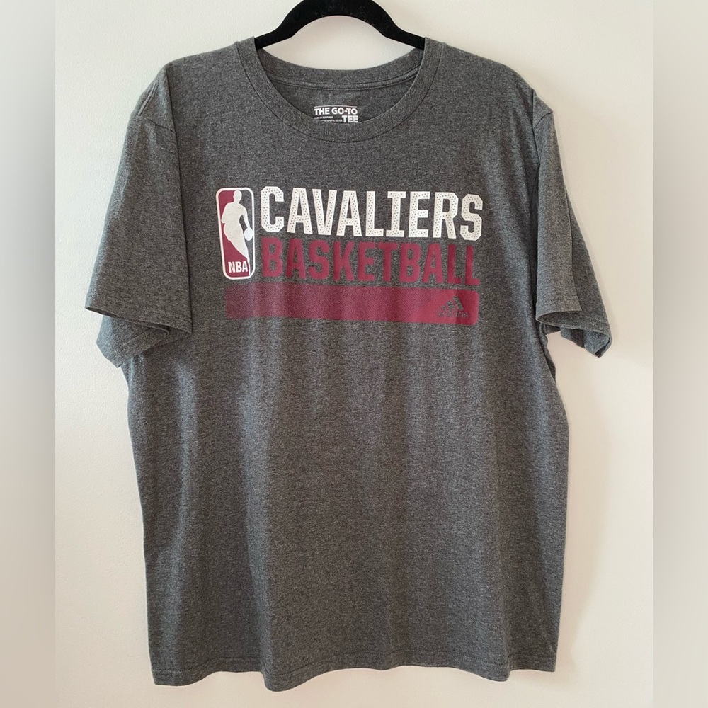 Women’s Gray Cavaliers Basketball Shirt - Size Large